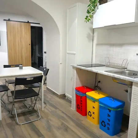 Appartamento Lallarella 17 *